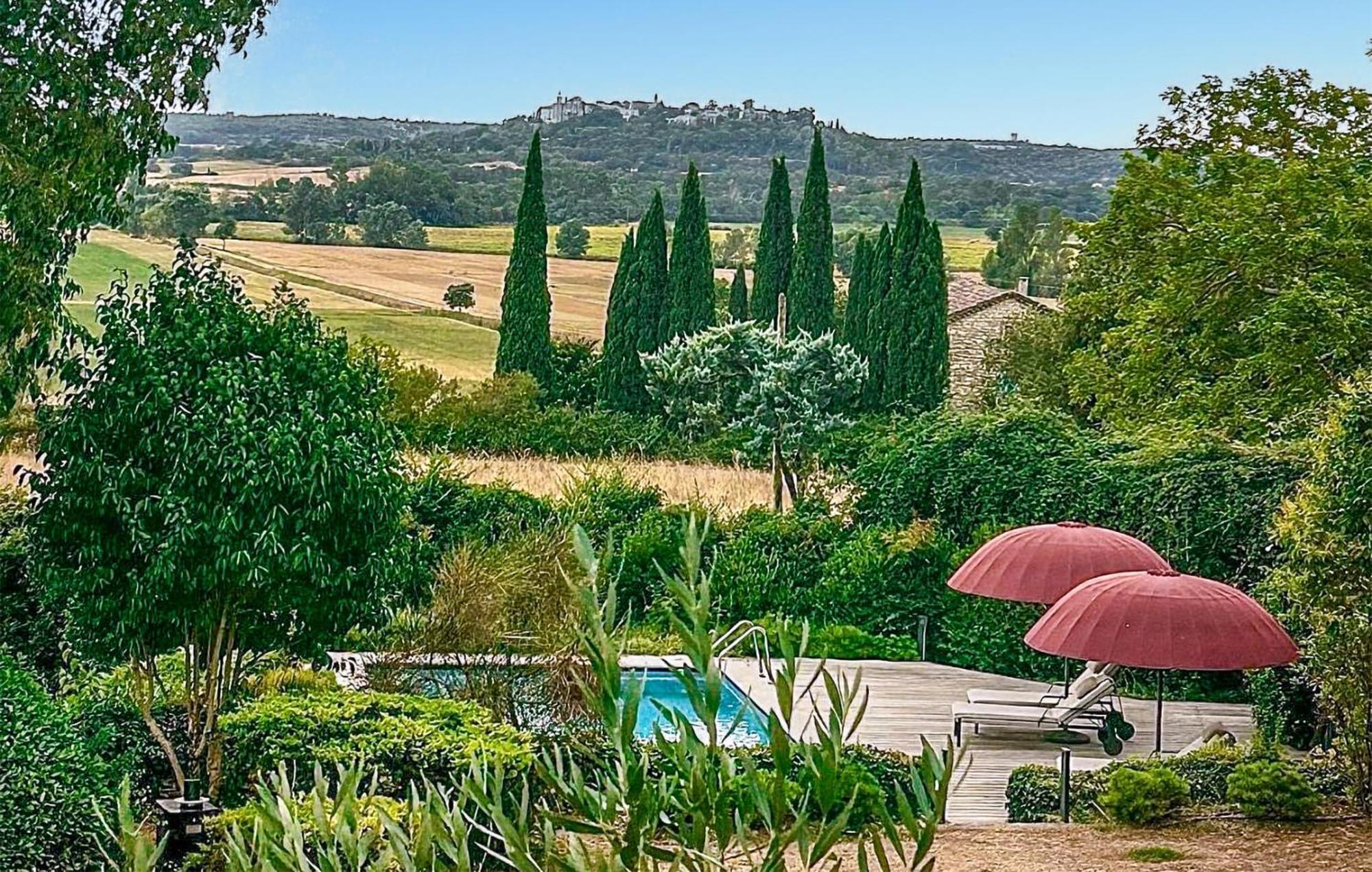 Lovely Home In Lussan With Outdoor Swimming Pool Exterior photo