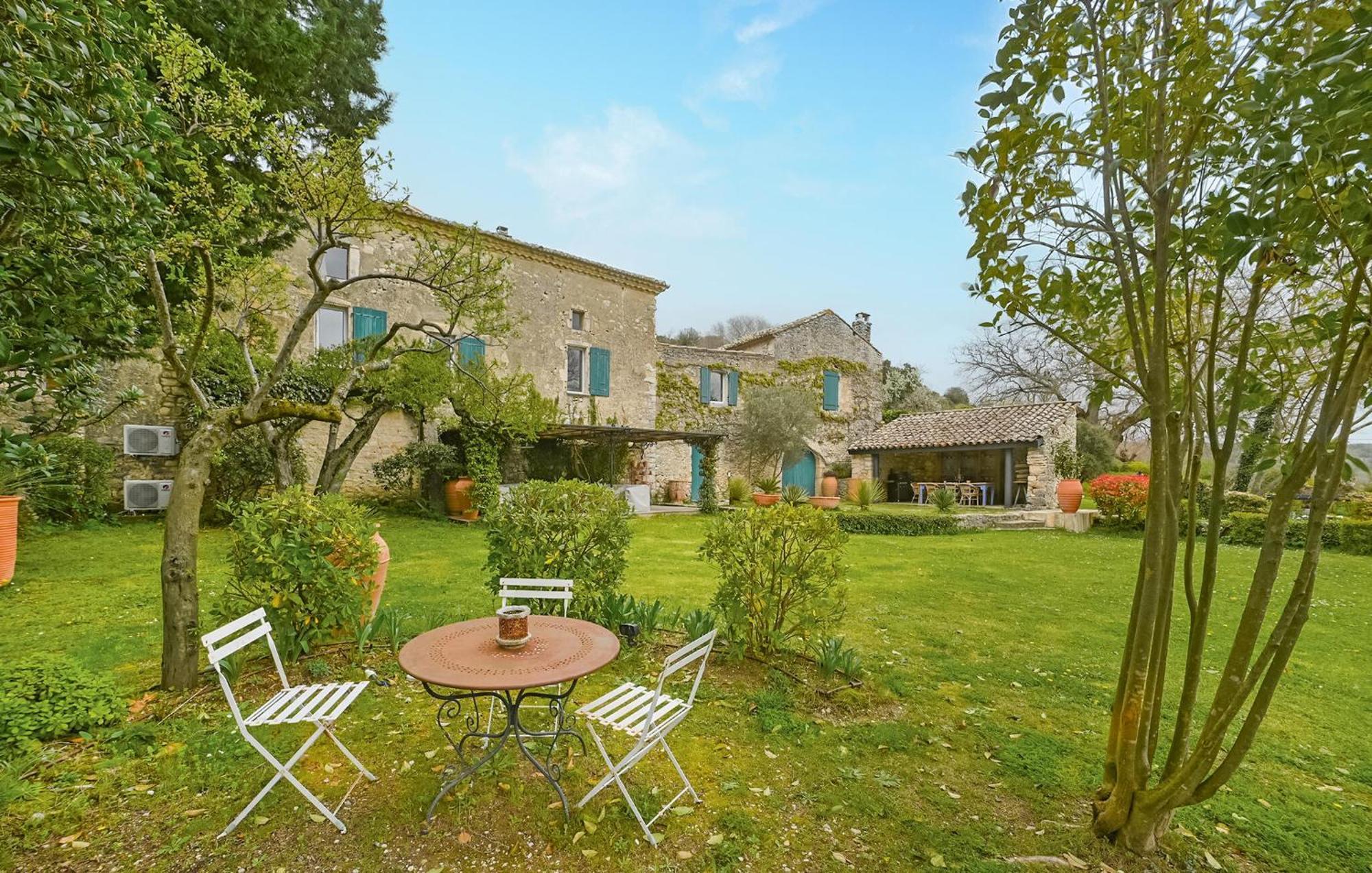 Lovely Home In Lussan With Outdoor Swimming Pool Exterior photo