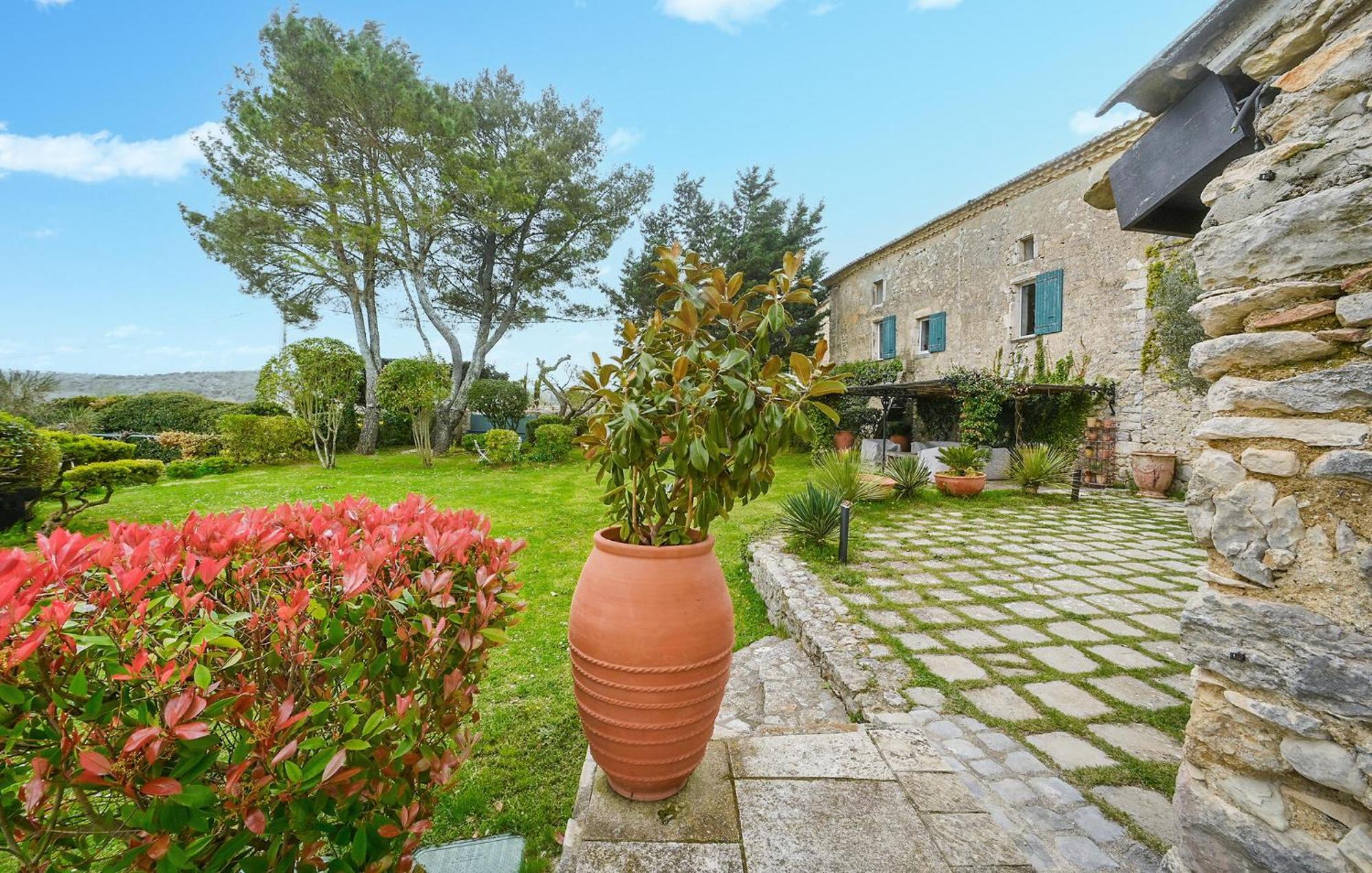 Lovely Home In Lussan With Outdoor Swimming Pool Exterior photo